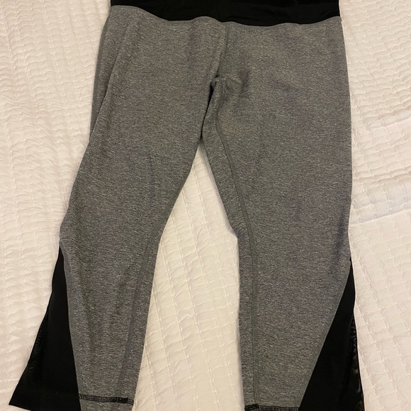 Ingrid & Isabel Pants - Ingrid & Isabel maternity Gray and Black Leggings